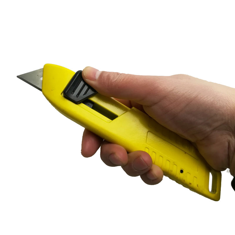 Yellow Paint Zinc Alloy Auto Retracable Utility Knife
